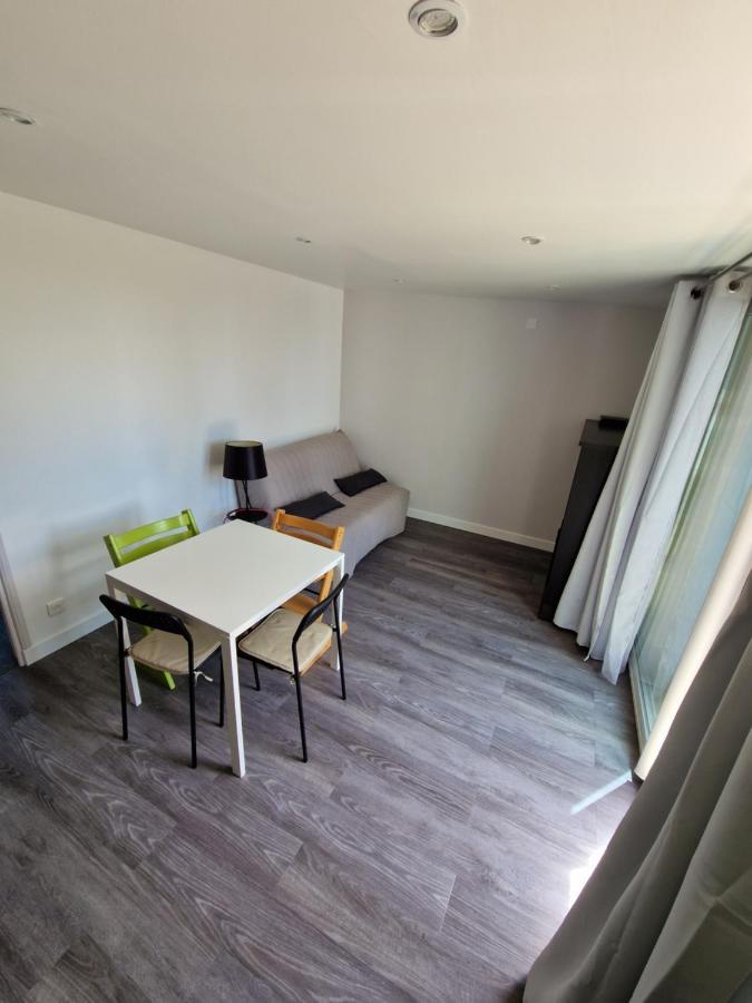 Appartement 2 Pieces Renove Avec Acces Piscine Peymeinade 外观 照片